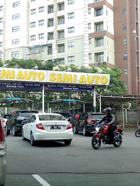 Auto Glaze Summarecon Serpong, Author: Fabianus Dean