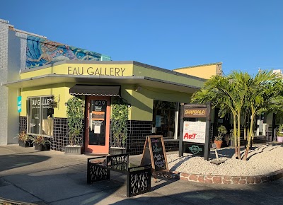 EAU GALLERY