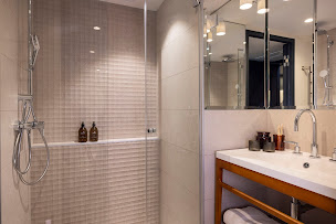 Photo n°31 de QUINZERIE - Hôtel et Bar de Quartier à Paris (Restaurant servant le petit-déjeuner)