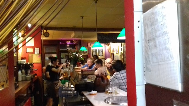 Bodeguilla Del Gato Restaurant