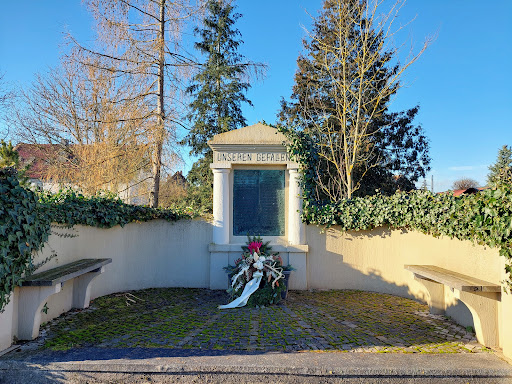 Friedhof Untersuhl - Visual