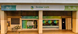 Photo n°21 de Ecolav'Café | Laverie Verte ● Couture & Retouche ● Repassage ● Blanchisserie | Place Narvik • Aix en Provence à Aix-en-Provence (Atelier de couture)