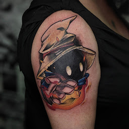 Photo n°10 de Les Lanternes Ardentes à Saint-Vallier (Tatoueur)