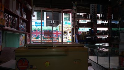 Photos of Nayan-Moni Market