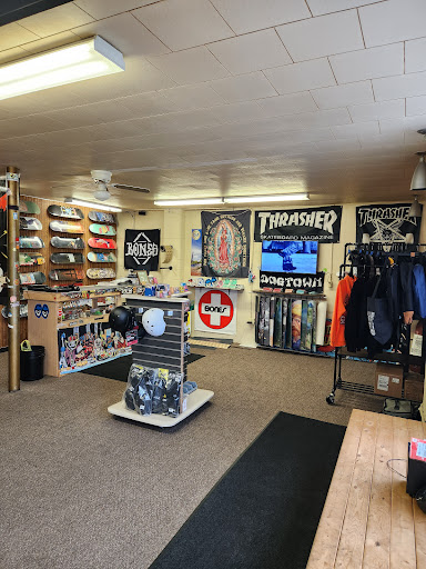 RYNOs Skateboard Shop Company - Thumbnail