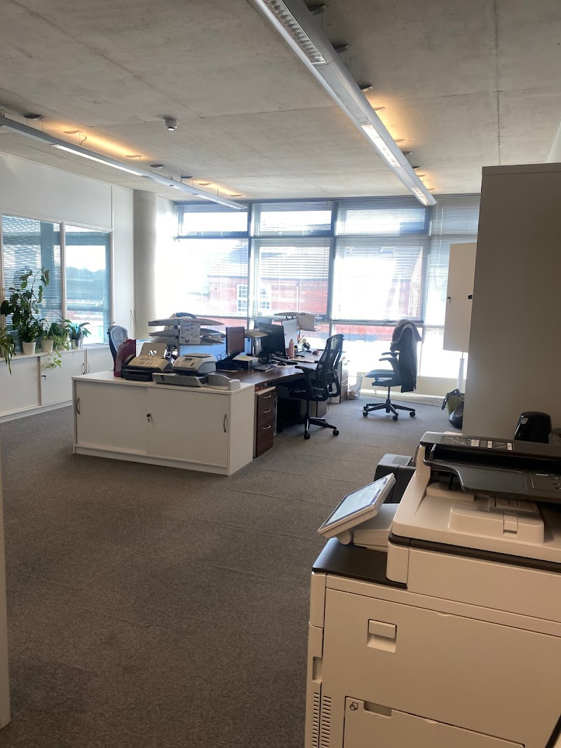 Investment centre photo 3