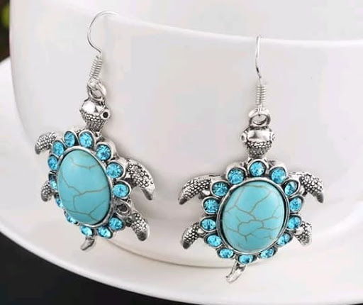C&M Precious Gifts