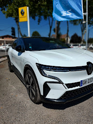 Photo n°17 de RENAULT/DACIA LONGUEVILLE SARL à Montauban (Vendeur de voitures d'occasion)