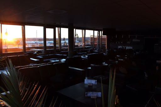 View Lounge - Visual