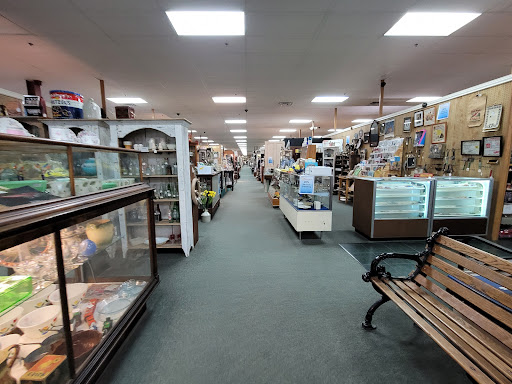 Yesteryear Antique Center - Hanover - Thumbnail