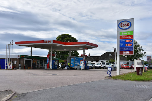 Kirkburn Filling Station
