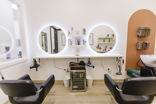 Solitude Salon Studios - Thumbnail