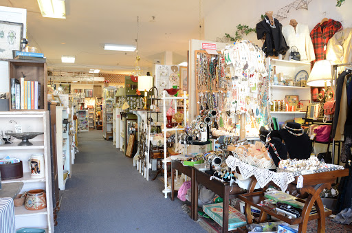Southern Crossing Antique Mall - Thumbnail