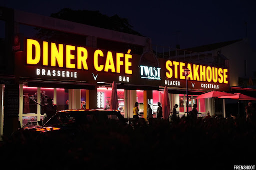 Twist Diner Café