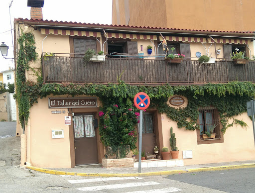 Artesania en Cuero en Madrid, El Molar