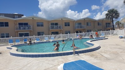 Photos of Holiday Cove North