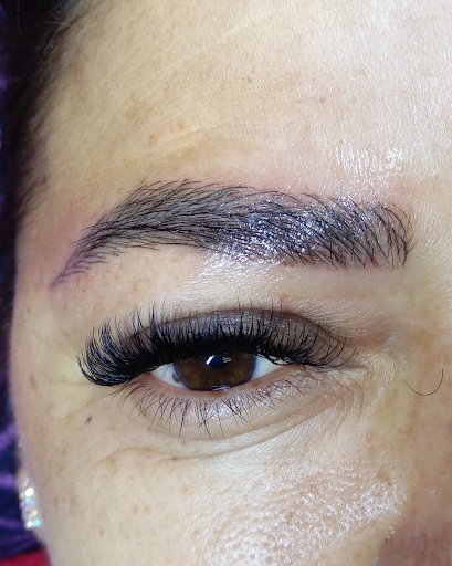 Lashes Aracely beauty studio&nails - Thumbnail