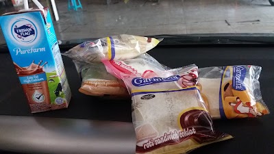Photos of 7-Eleven Pluit