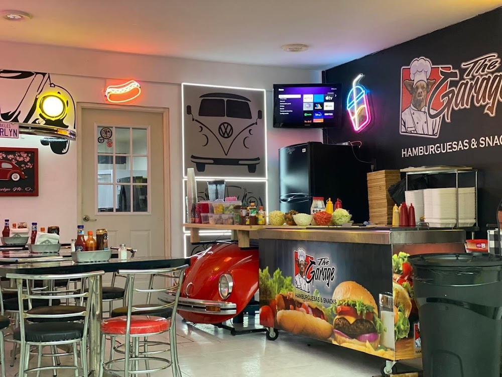 The Garage Hamburguesas & Snacks