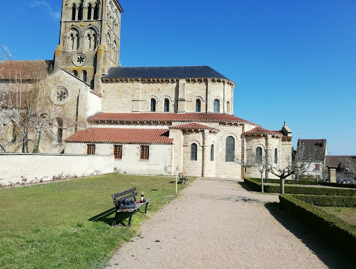 Saint-Menoux