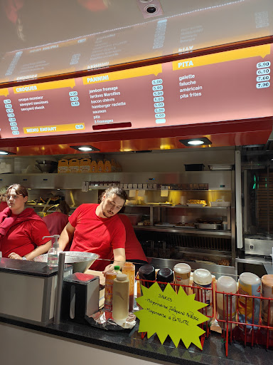 Photo 2 - Le Burgerville