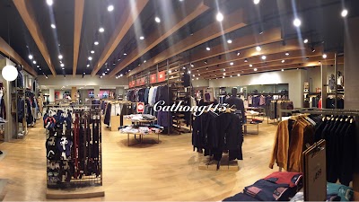 Photos of Esprit