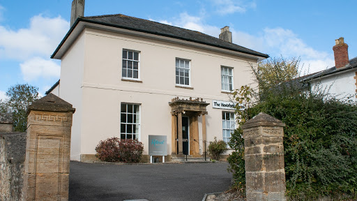 The Retreat Health & Beauty Salon