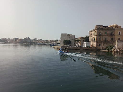 Park & Ride Taranto Democrate - Thumbnail