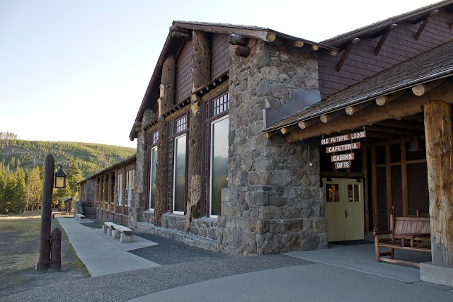 Old Faithful Lodge