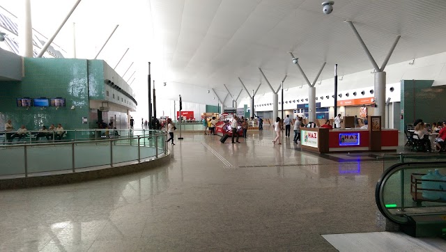 Aéroport international Eduardo Gomes