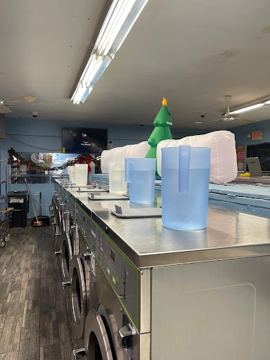 South End Laundromat - Thumbnail