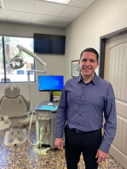 Smile Straight Orthodontics - Valencia Rd.