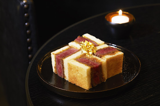Gold Bar at EDITION by null