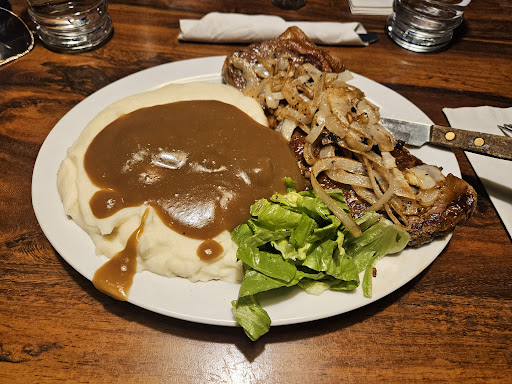 Golden Wheel Restaurant - Thumbnail