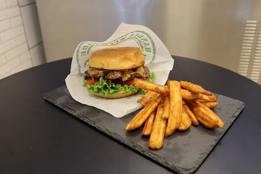 BURGERS 82