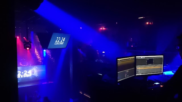 22-24 Club & Event