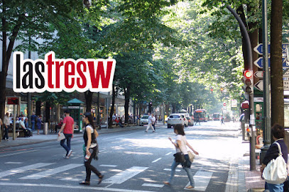 Lastresw Proyectos Digitales y Creación de Marca