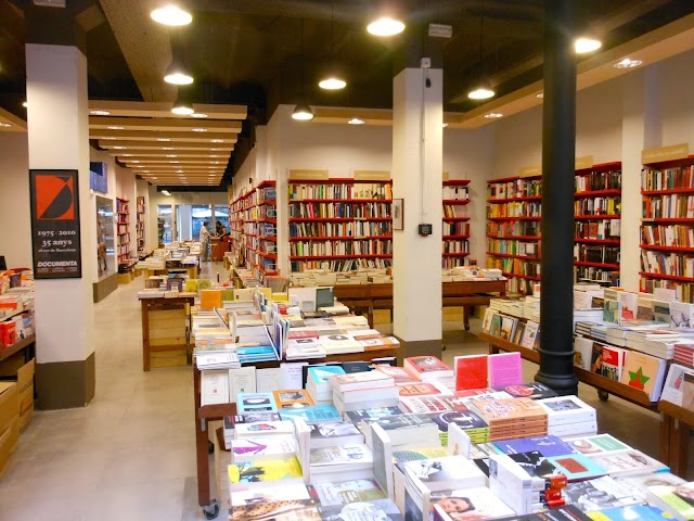 Llibreria Documenta