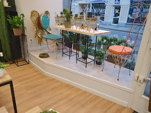 Photo n°15 de RLG PEINTURE à Meillac (Peintre en bâtiment)