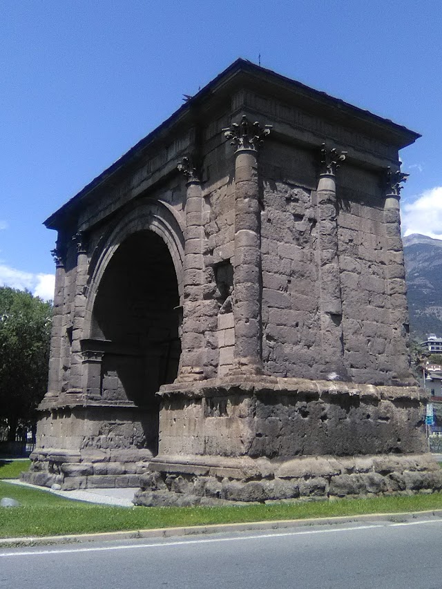 Arc D'Auguste