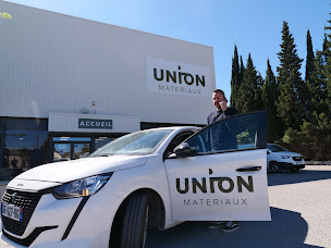 Photo n°13 de UNION-MATERIAUX LUNEL EST à Lunel (Magasin de carrelage)