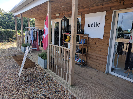 Nelle-DK - Visual