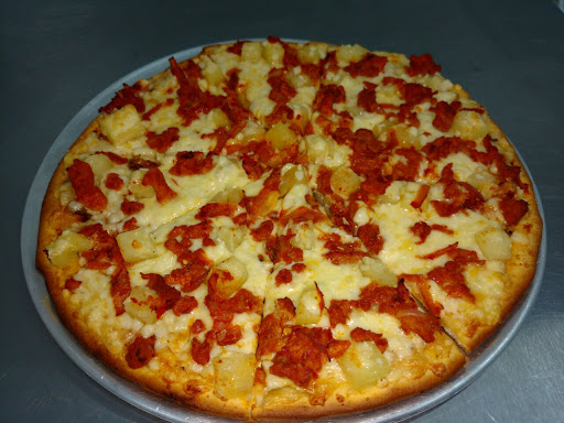 Meme's Pizza - Visual