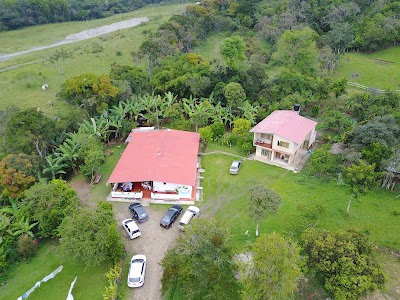 Photos of Piqueteadero La Chicharrona