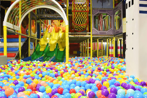 Yoyo's Fun Center - Thumbnail