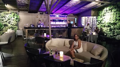 Photos of Jard&iacute;n de Asia