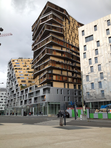 Avenue de France Gallery - France
