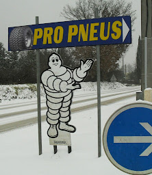 Photo n°3 de Pro Pneus à Montauroux (Atelier de mécanique automobile)
