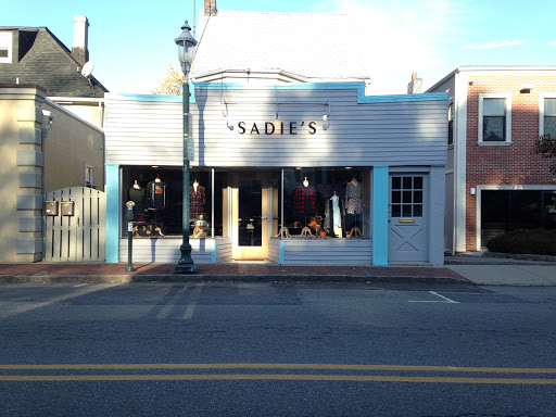 Sadie's - Visual