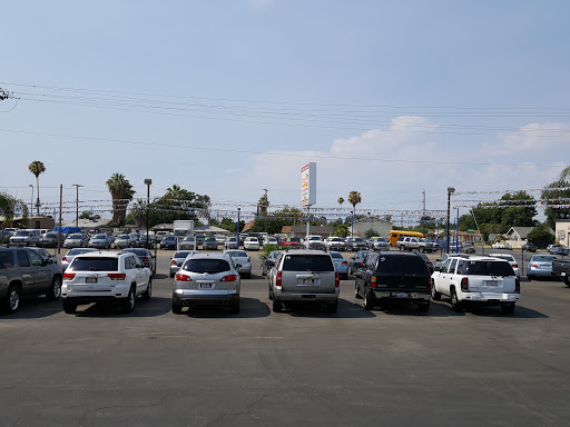 Los Reyes Auto Sales & Repair - Thumbnail